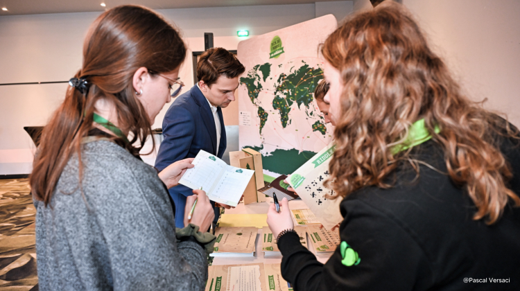 TOUR DU MONDE EN SOLIDAIRE - ZEN ORGANISATION